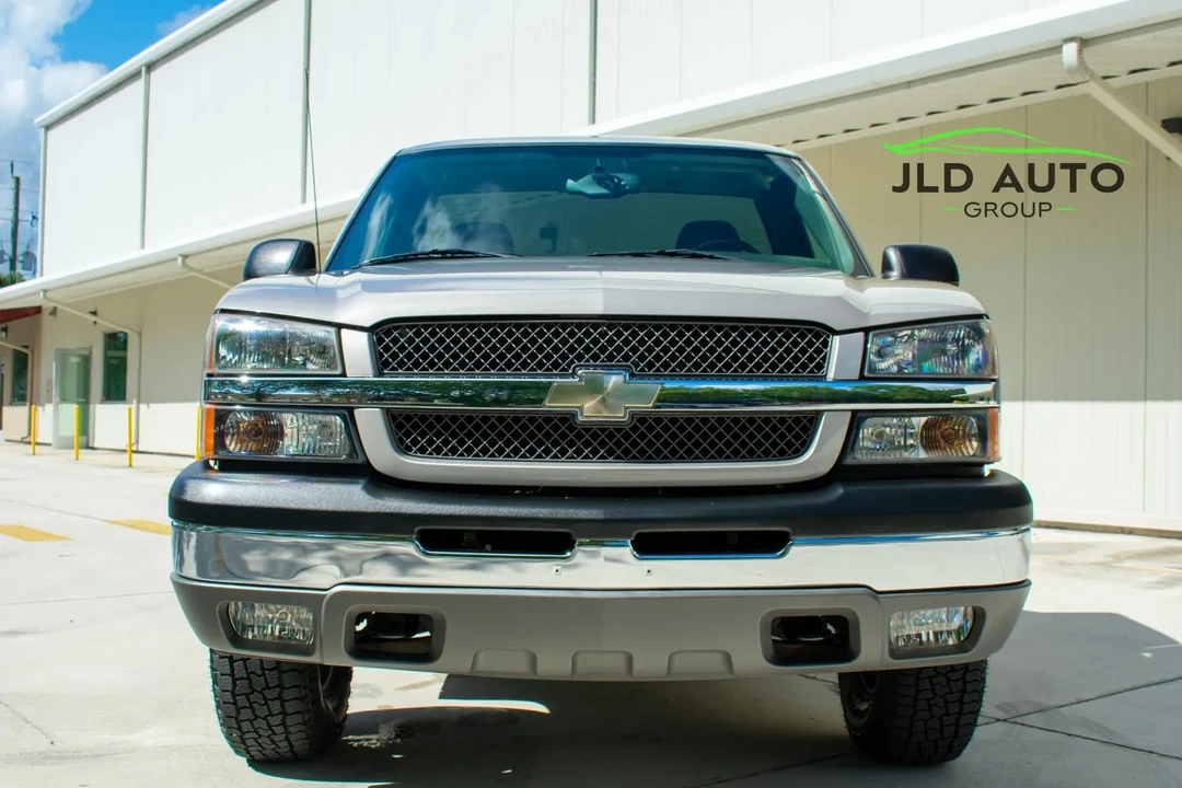 2004 Chevrolet Silverado 1st Gen - Image 2 of 31