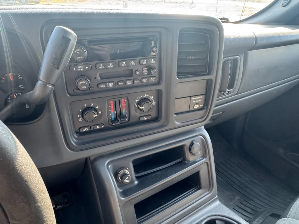 2004 Chevrolet Silverado 1st Gen - Image 10 of 14
