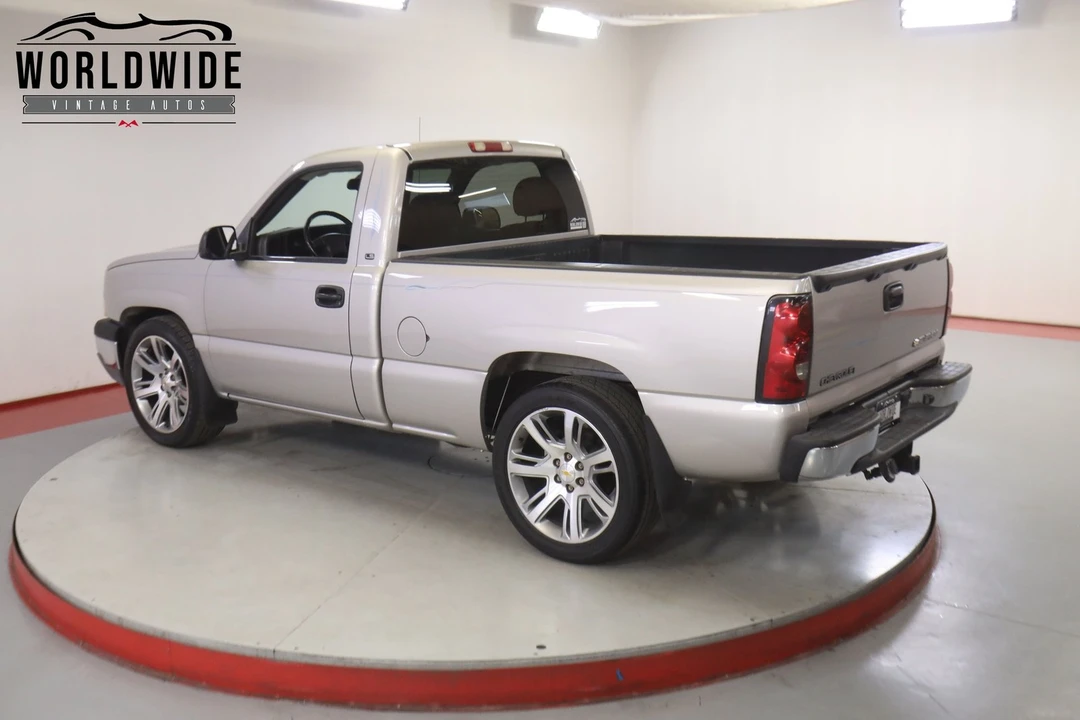 2004 Chevrolet Silverado 1st Gen - Image 5 of 12