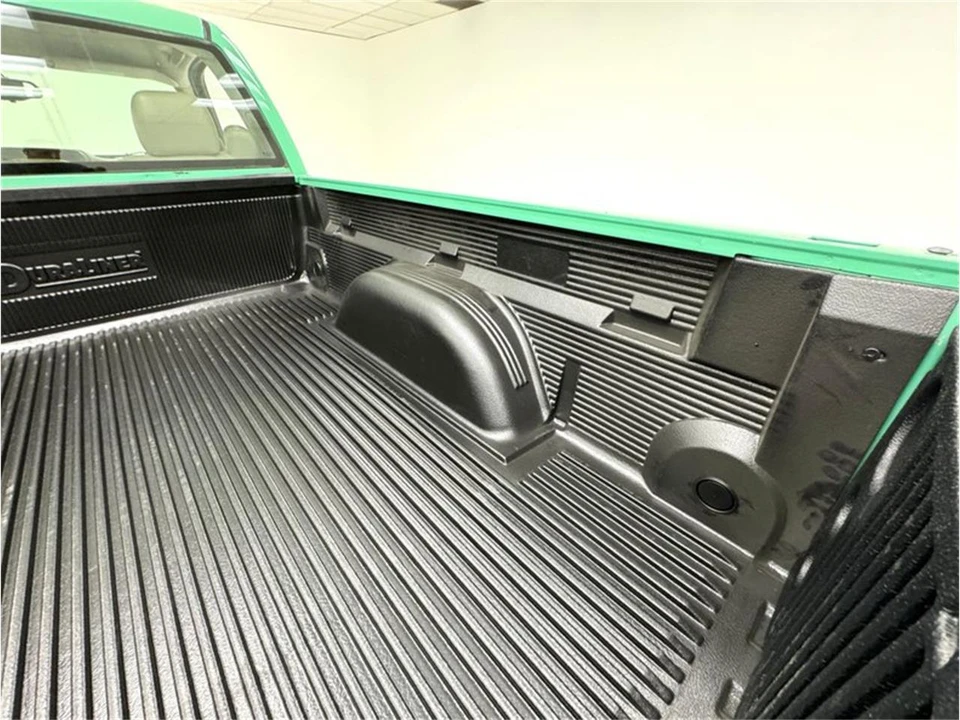 2004 Chevrolet Silverado 1st Gen - Image 23 of 31