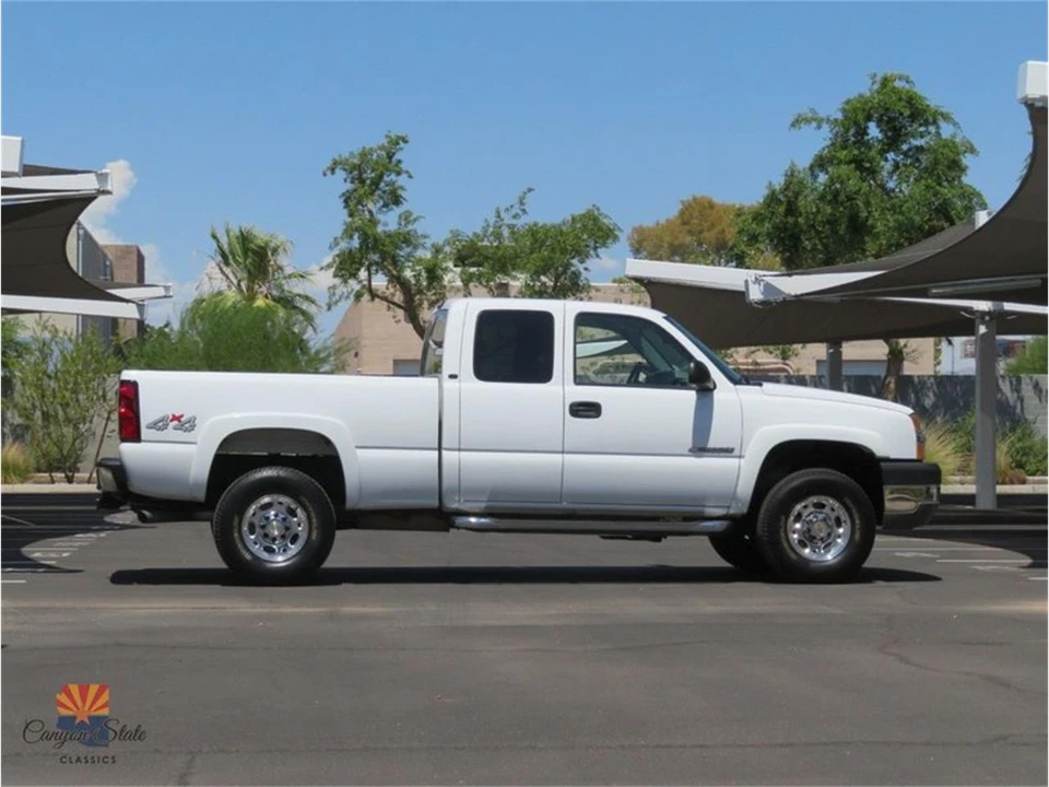 2004 Chevrolet Silverado 1st Gen - Image 2 of 31