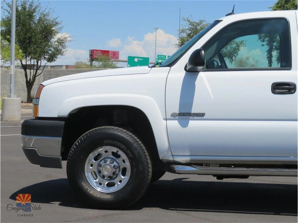 2004 Chevrolet Silverado 1st Gen - Image 19 of 31