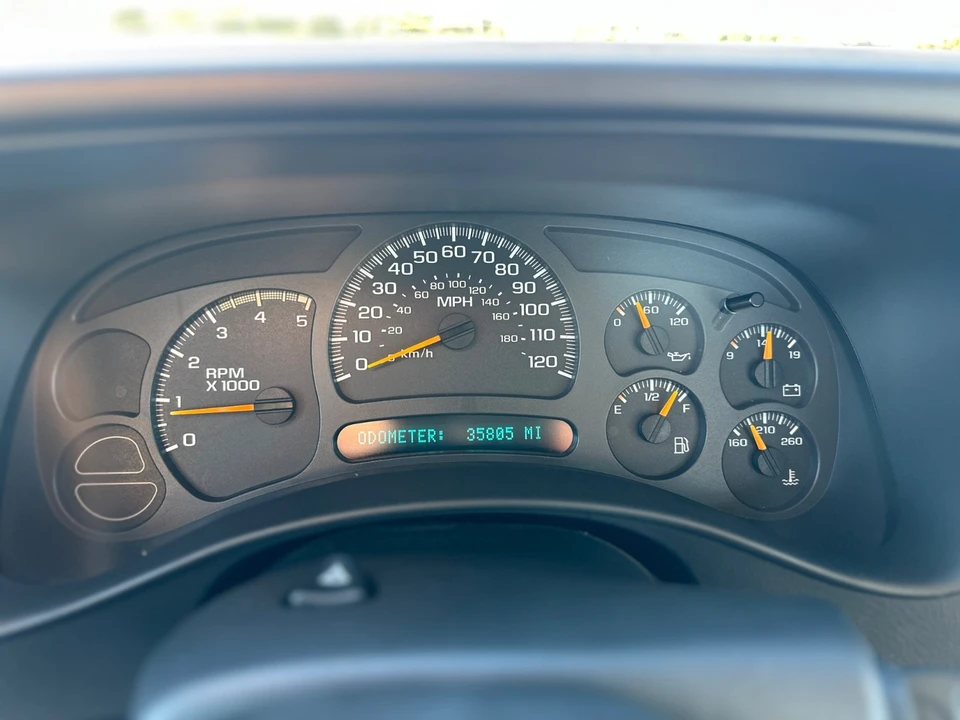2004 Chevrolet Silverado 1st Gen - Image 3 of 21