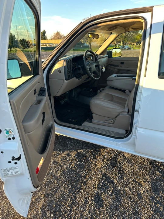 2004 Chevrolet Silverado 1st Gen - Image 13 of 21