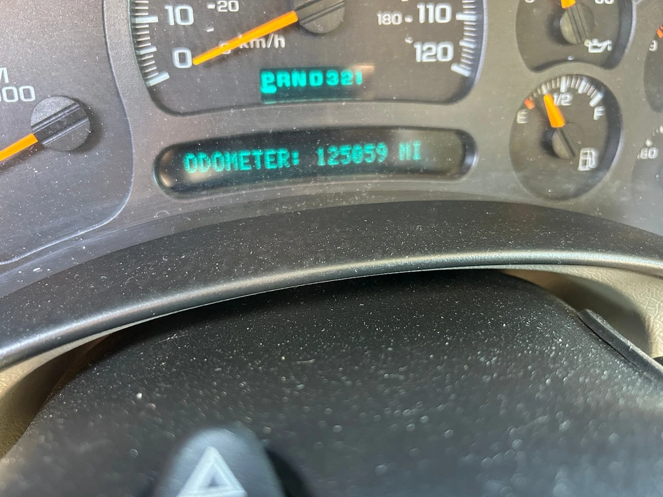 2004 Chevrolet Silverado Heavy Duty 1st Gen - Image 6 of 12