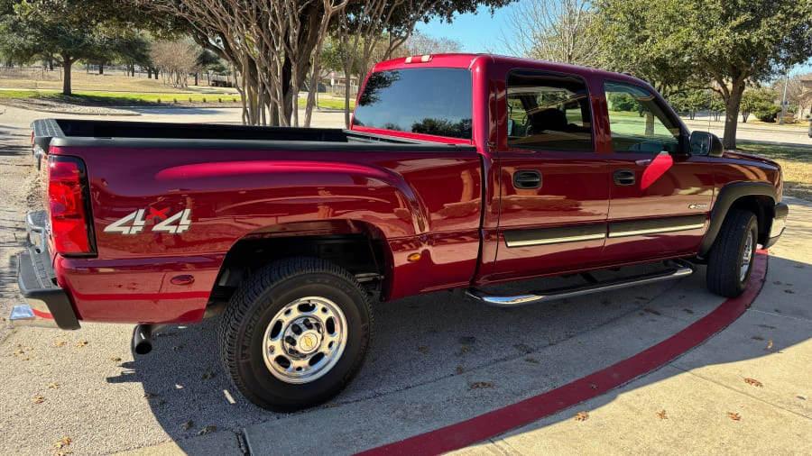 2004 Chevrolet Silverado 1st Gen - Image 8 of 28