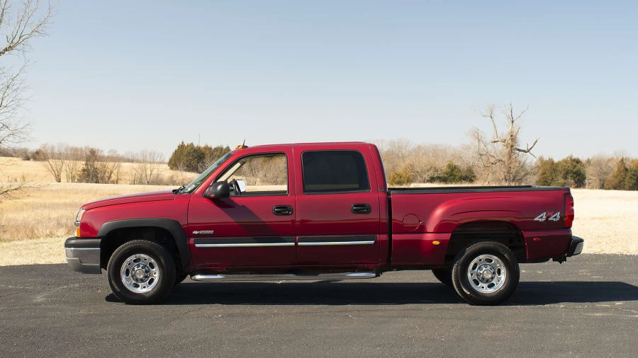 2004 Chevrolet Silverado 1st Gen - Image 8 of 13
