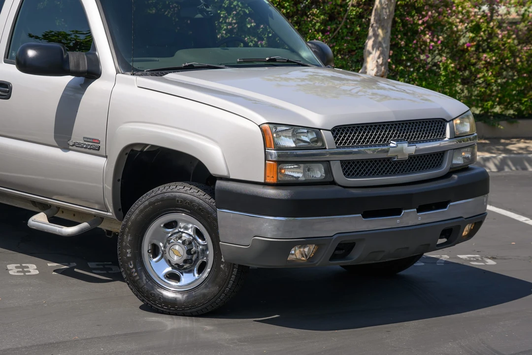 2004 Chevrolet - Image 29 of 31