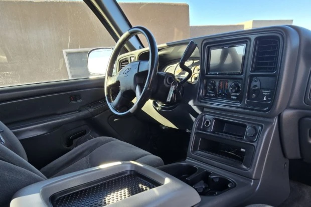 2004 Chevrolet Silverado Heavy Duty 2nd Gen - Image 5 of 7
