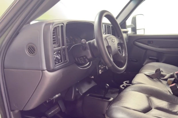 2004 Chevrolet Silverado Heavy Duty 1st Gen - Image 5 of 7