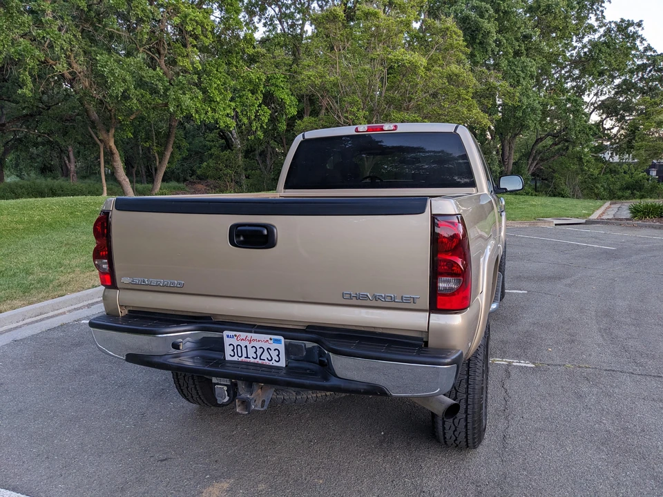 2004 Chevrolet Silverado Heavy Duty 1st Gen - Image 18 of 31