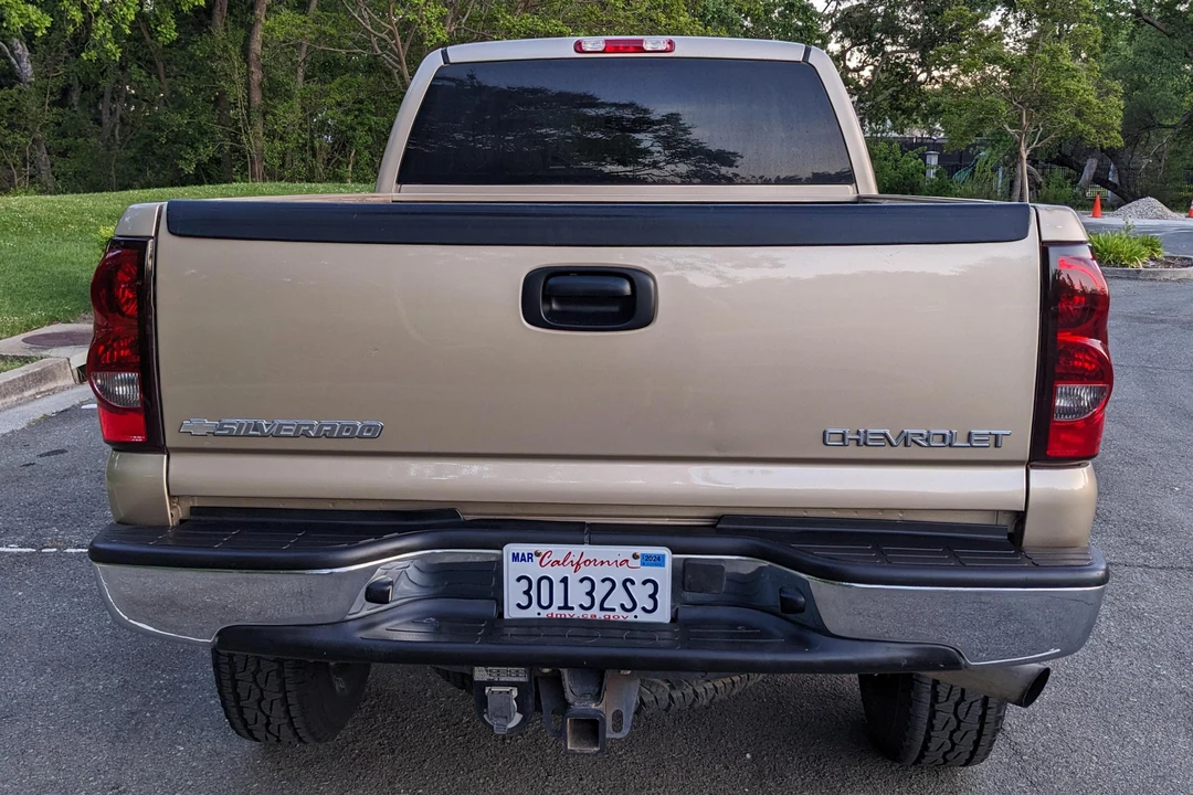 2004 Chevrolet Silverado Heavy Duty 1st Gen - Image 5 of 31
