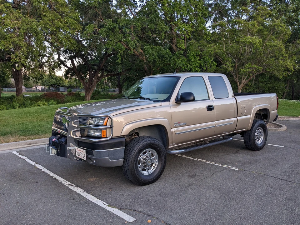 2004 Chevrolet Silverado Heavy Duty 1st Gen - Image 9 of 31
