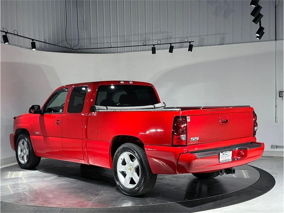 2004 Chevrolet Silverado 1st Gen - Image 9 of 31