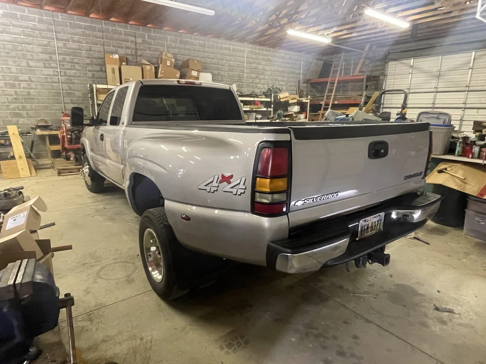 2004 Chevrolet Silverado Heavy Duty 1st Gen - Image 26 of 31