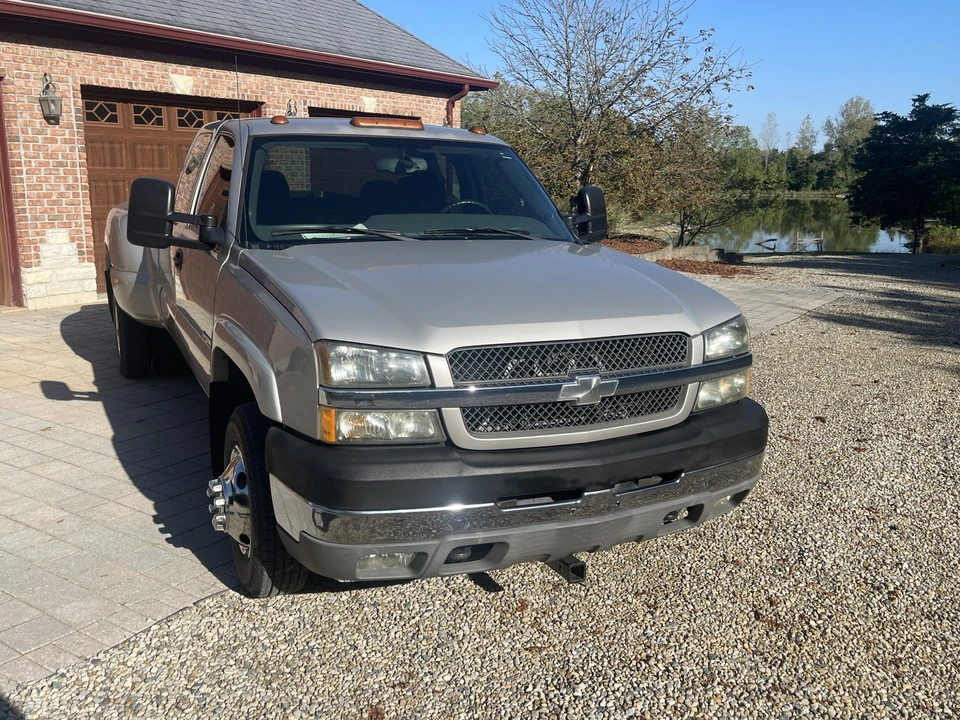 2004 Chevrolet Silverado Heavy Duty 1st Gen - Image 17 of 31