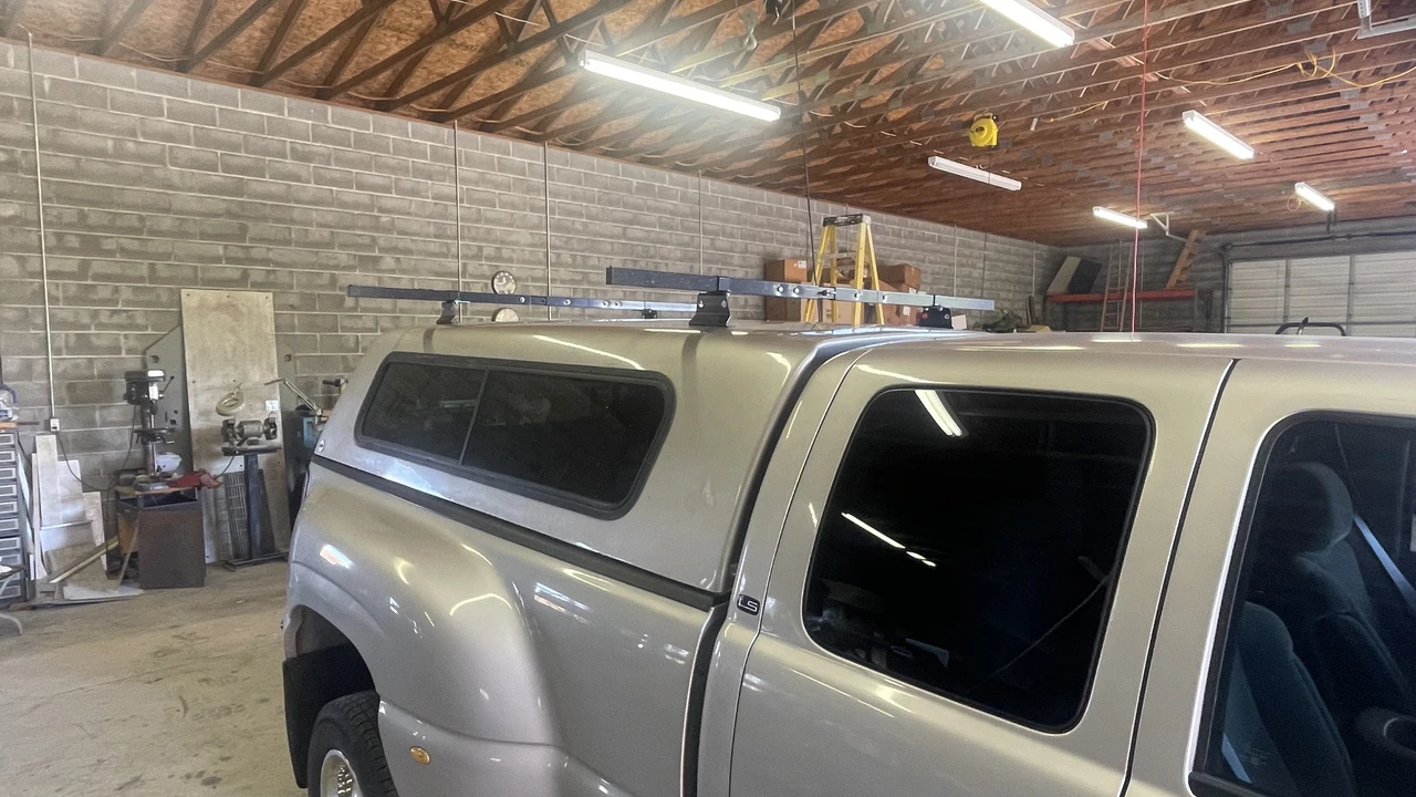 2004 Chevrolet Silverado Heavy Duty 1st Gen - Image 25 of 31