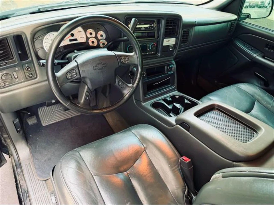 2004 Chevrolet Silverado 1st Gen - Image 20 of 25