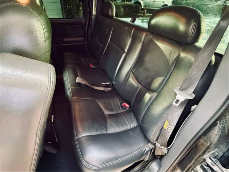 2004 Chevrolet Silverado 1st Gen - Image 18 of 25
