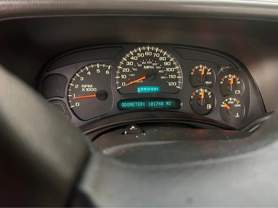 2004 Chevrolet Silverado 1st Gen - Image 6 of 15