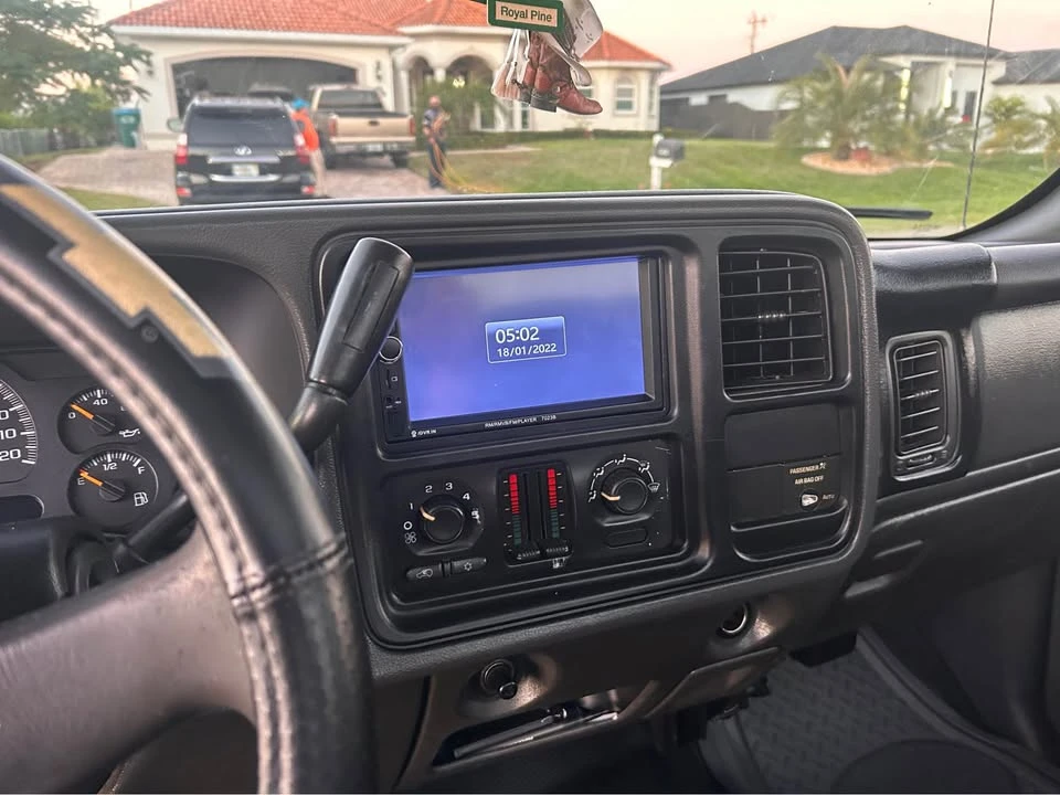 2004 Chevrolet Silverado 1st Gen - Image 5 of 15