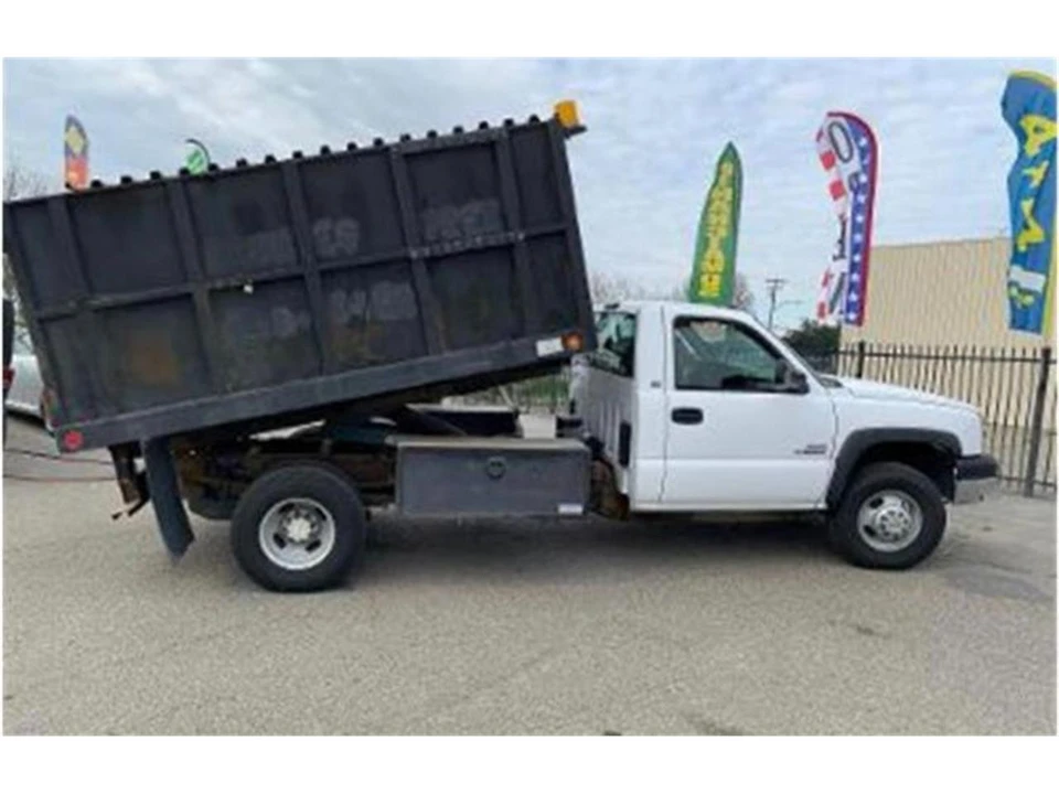 2004 Chevrolet Silverado 1st Gen - Image 4 of 5