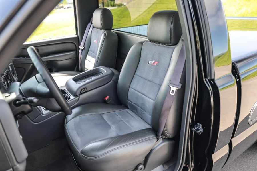 2004 Chevrolet Silverado 1st Gen - Image 30 of 31