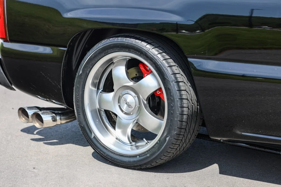 2004 Chevrolet Silverado 1st Gen - Image 13 of 31