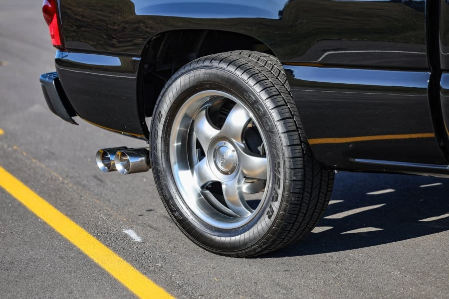 2004 Chevrolet Silverado 1st Gen - Image 12 of 31