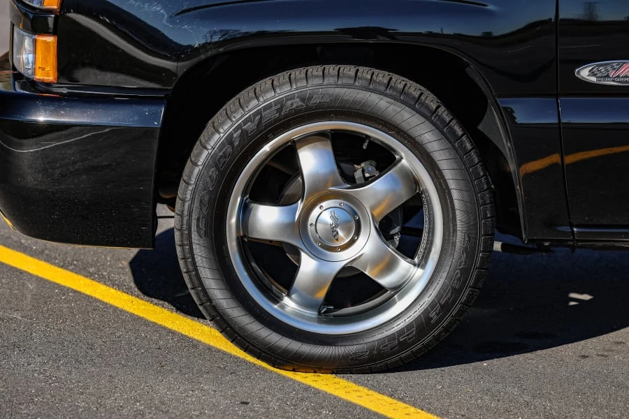 2004 Chevrolet Silverado 1st Gen - Image 23 of 31