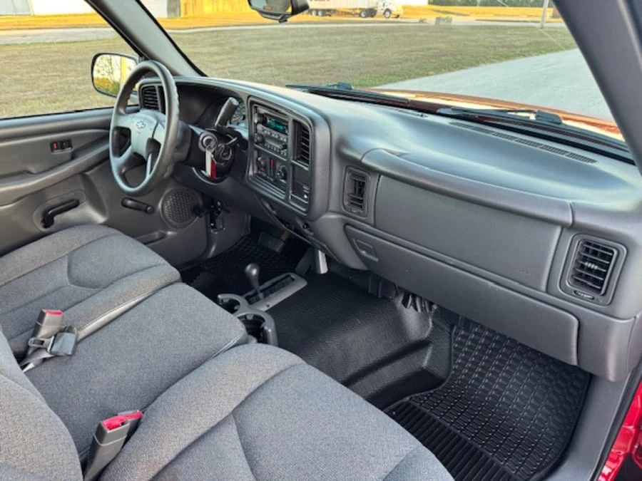 2004 Chevrolet Silverado 1st Gen - Image 6 of 9