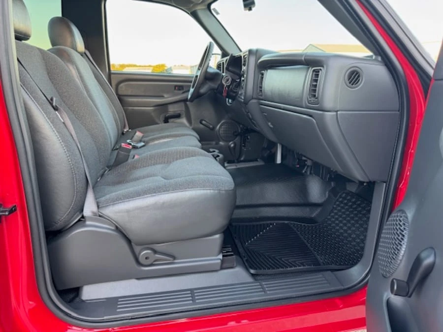 2004 Chevrolet Silverado 1st Gen - Image 7 of 9