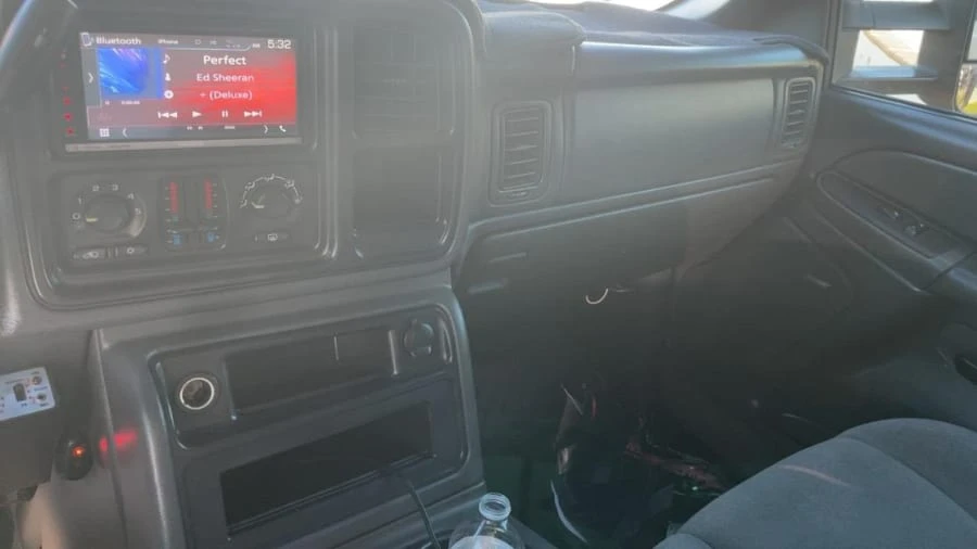 2004 Chevrolet Silverado 1st Gen - Image 14 of 25