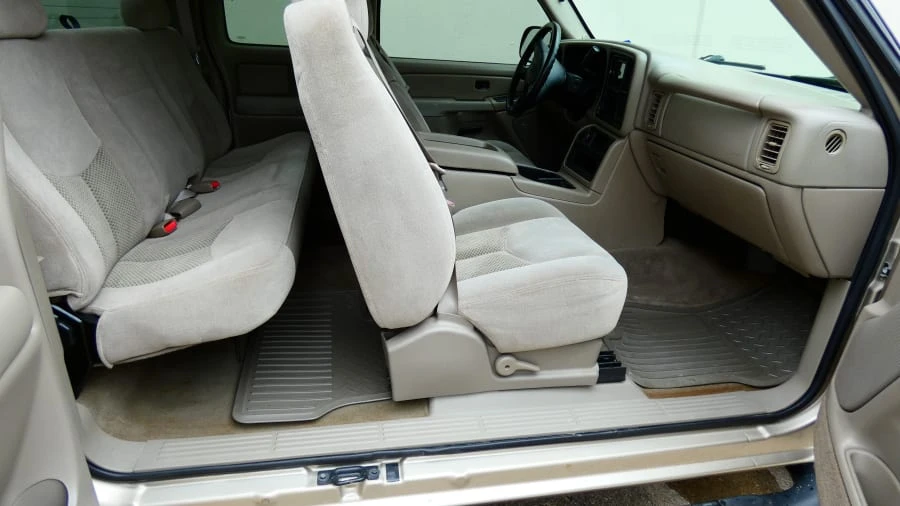 2004 Chevrolet Silverado 1st Gen - Image 12 of 13