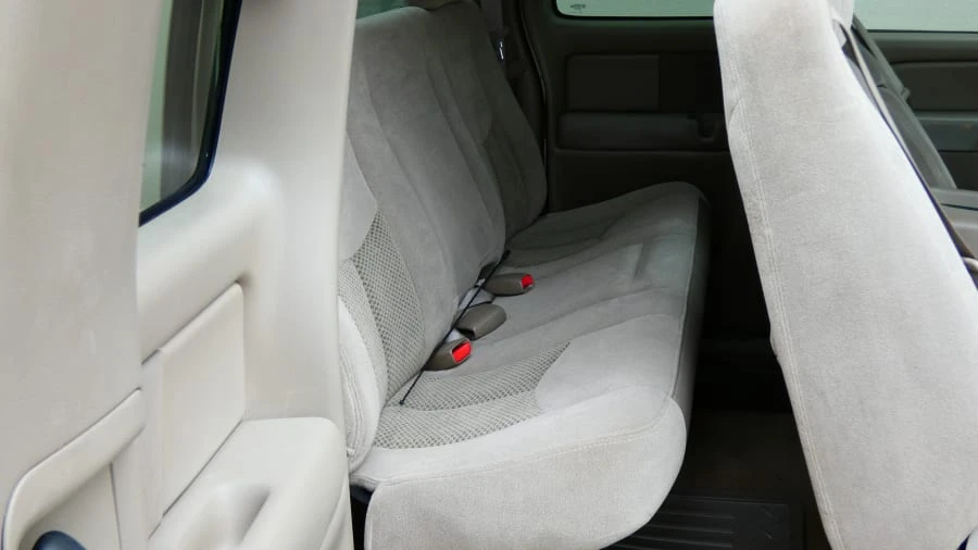 2004 Chevrolet Silverado 1st Gen - Image 11 of 13