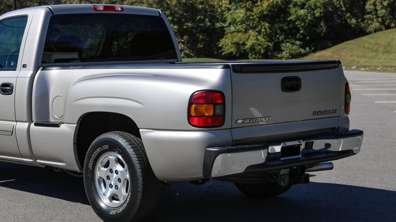 2004 Chevrolet Silverado 1st Gen - Image 29 of 31