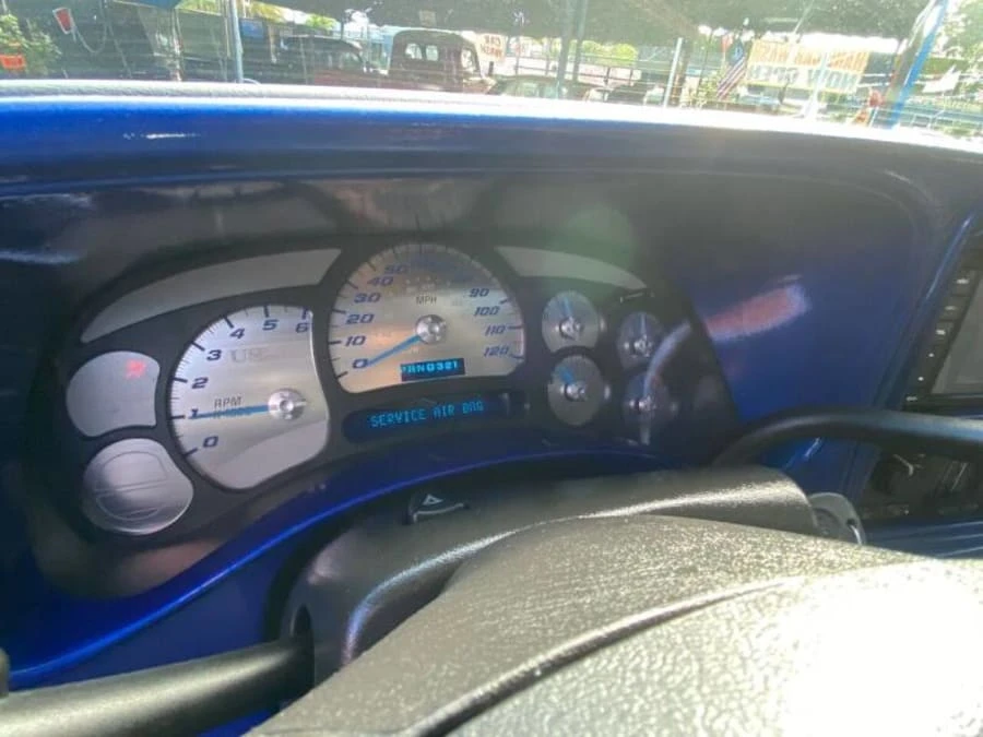 2004 Chevrolet Silverado 1st Gen - Image 7 of 11