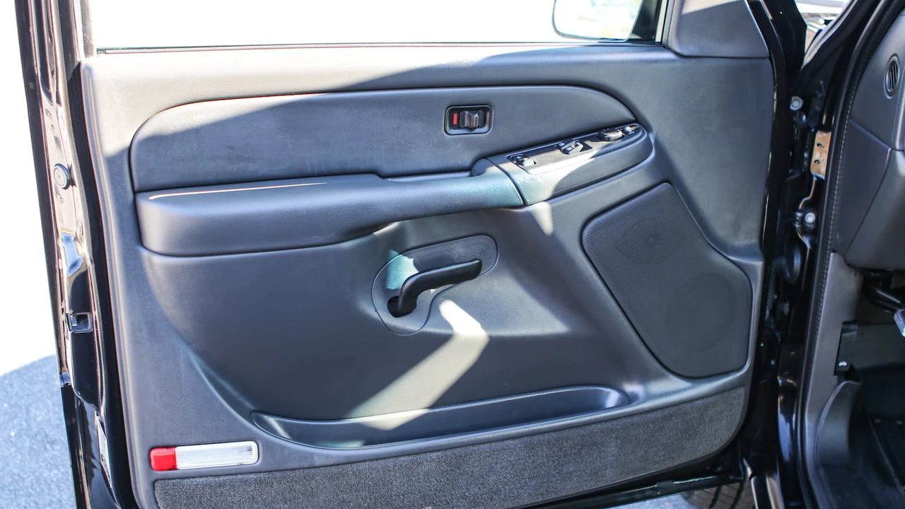 2004 Chevrolet Silverado 1st Gen - Image 20 of 31