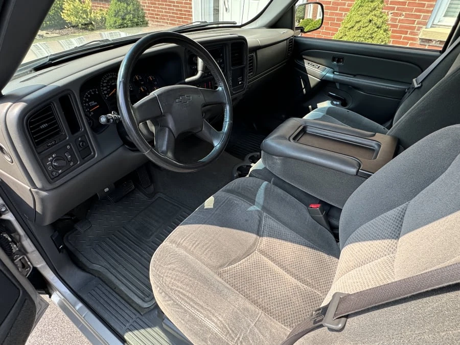 2004 Chevrolet Silverado 1st Gen - Image 4 of 8