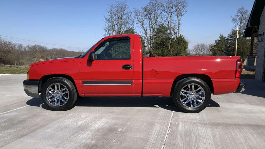 2004 Chevrolet Silverado 1st Gen - Image 5 of 12