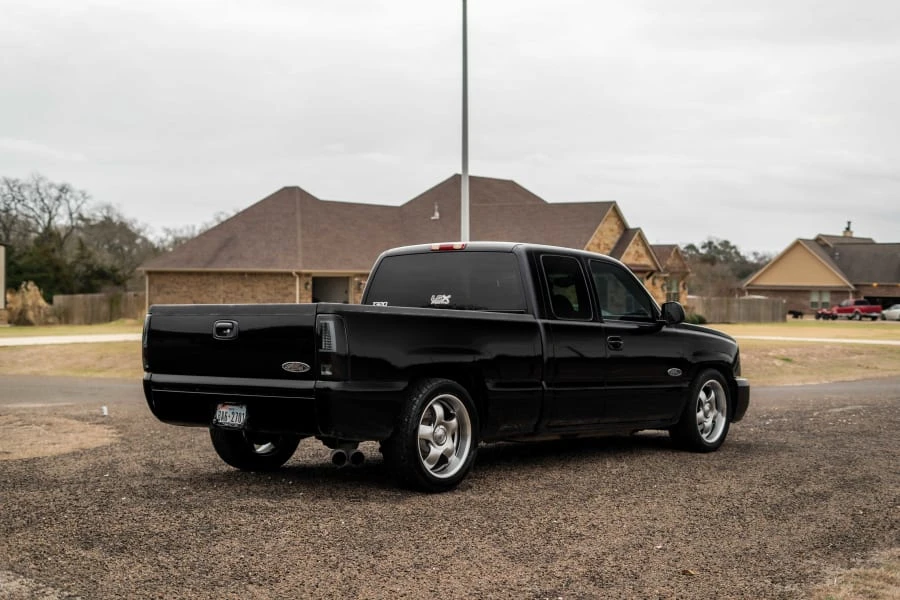 2004 Chevrolet Silverado 1st Gen - Image 2 of 16