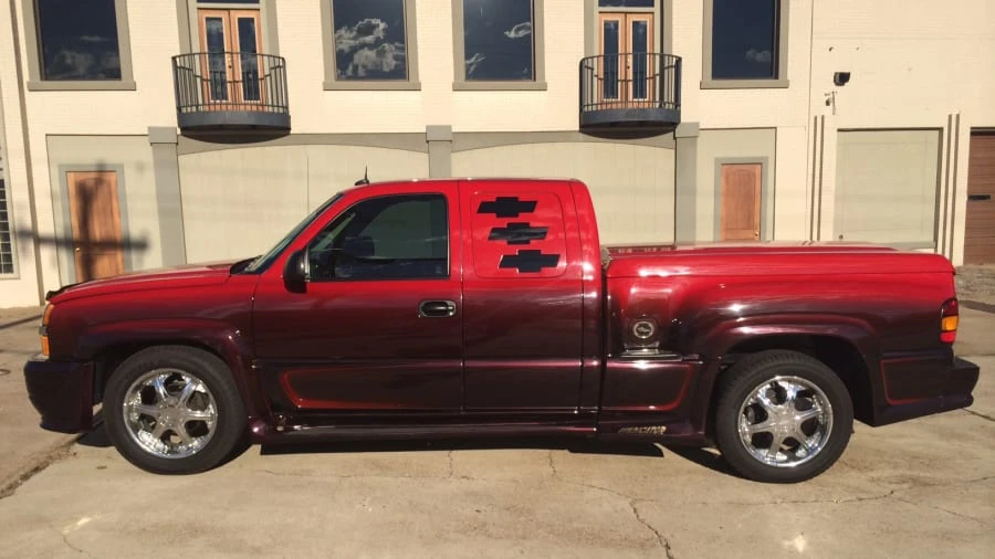 2004 Chevrolet Silverado 1st Gen - Image 2 of 11