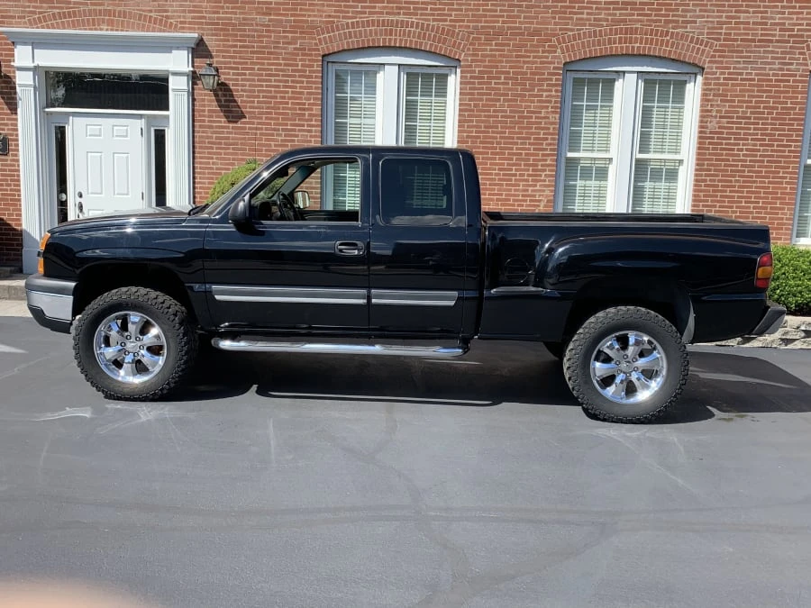 2004 Chevrolet Silverado 1st Gen - Image 2 of 7