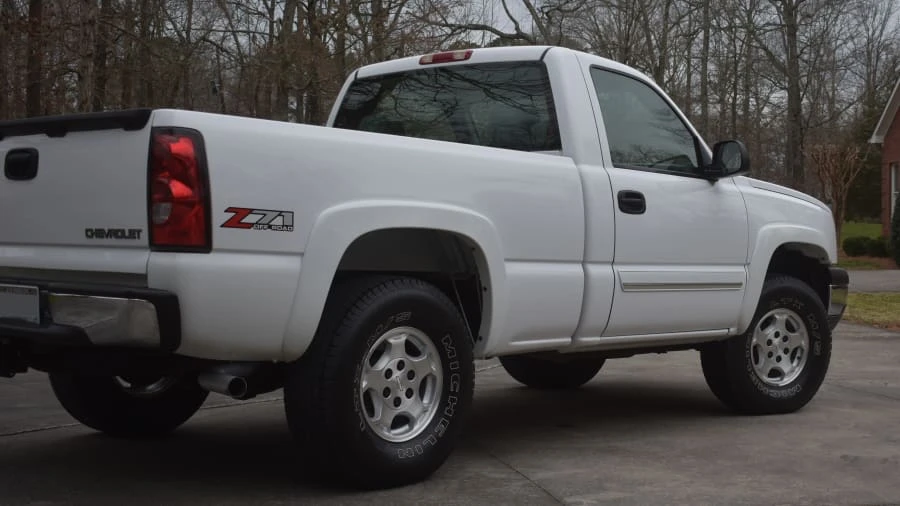 2004 Chevrolet Silverado 1st Gen - Image 10 of 13