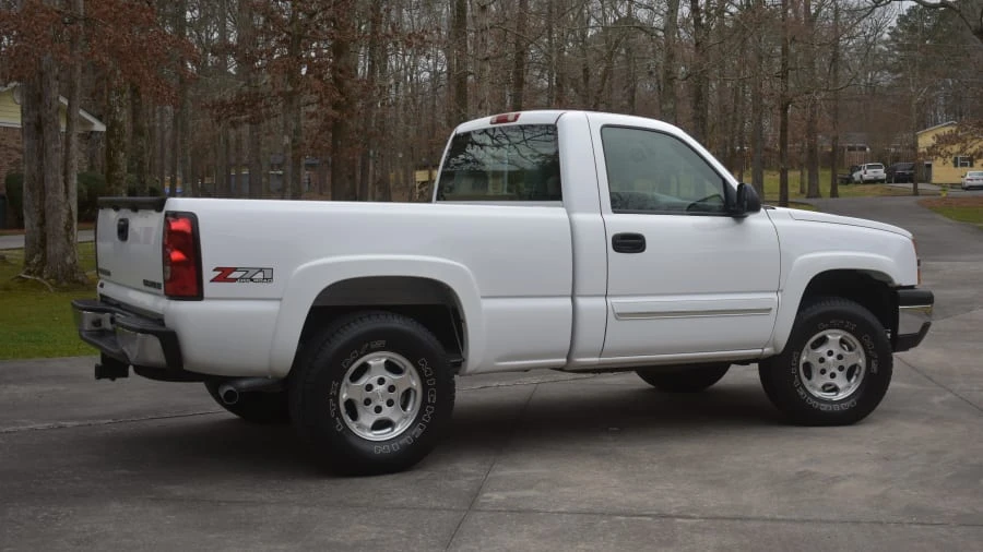 2004 Chevrolet Silverado 1st Gen - Image 11 of 13