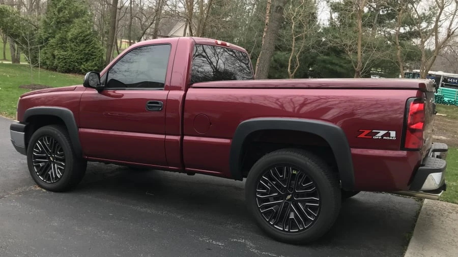 2004 Chevrolet Silverado 1st Gen - Image 2 of 12