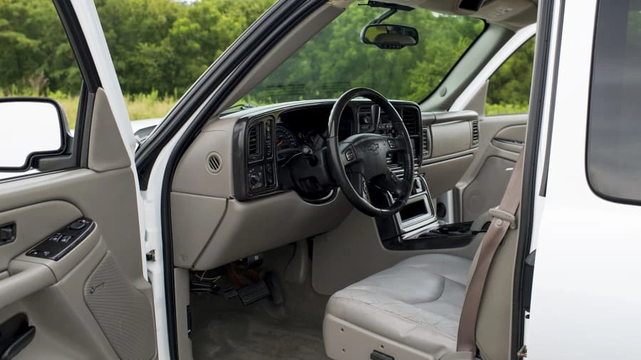 2004 Chevrolet Silverado 1st Gen - Image 4 of 12