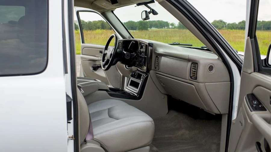 2004 Chevrolet Silverado 1st Gen - Image 5 of 12