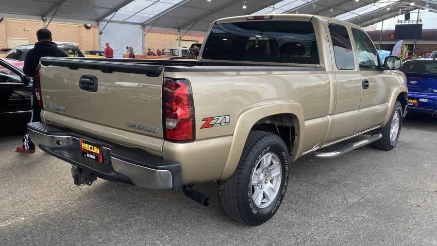 2004 Chevrolet Silverado 1st Gen - Image 2 of 5