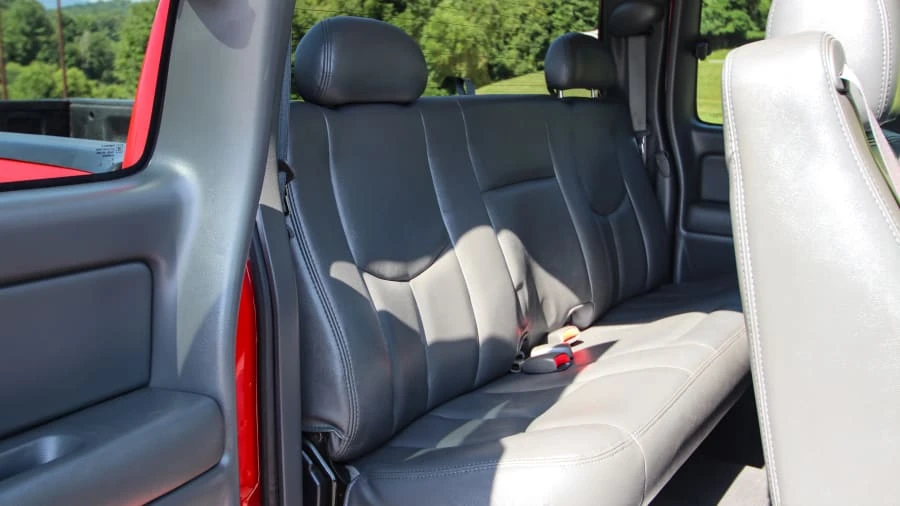 2004 Chevrolet Silverado 1st Gen - Image 6 of 31